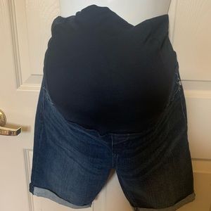 Maternity shorts size 2
